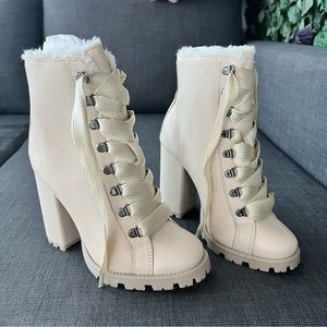 NWT ZHARA WINTER HEELED BOOTS 8